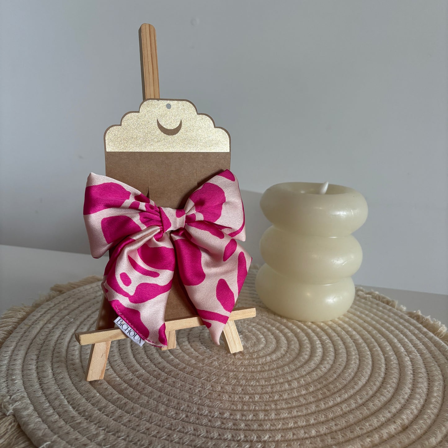 Barrette Nœud Célia – Soie rose vif & crème