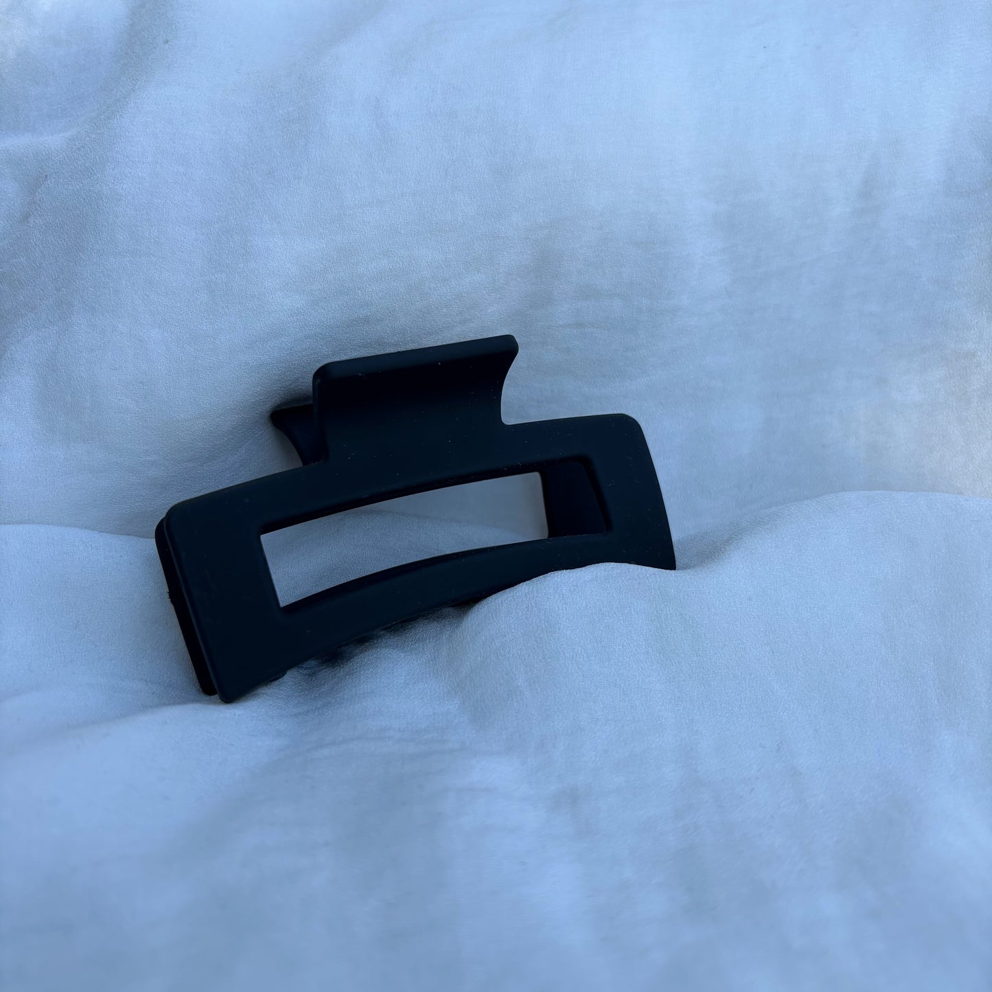 Pince carrée noire