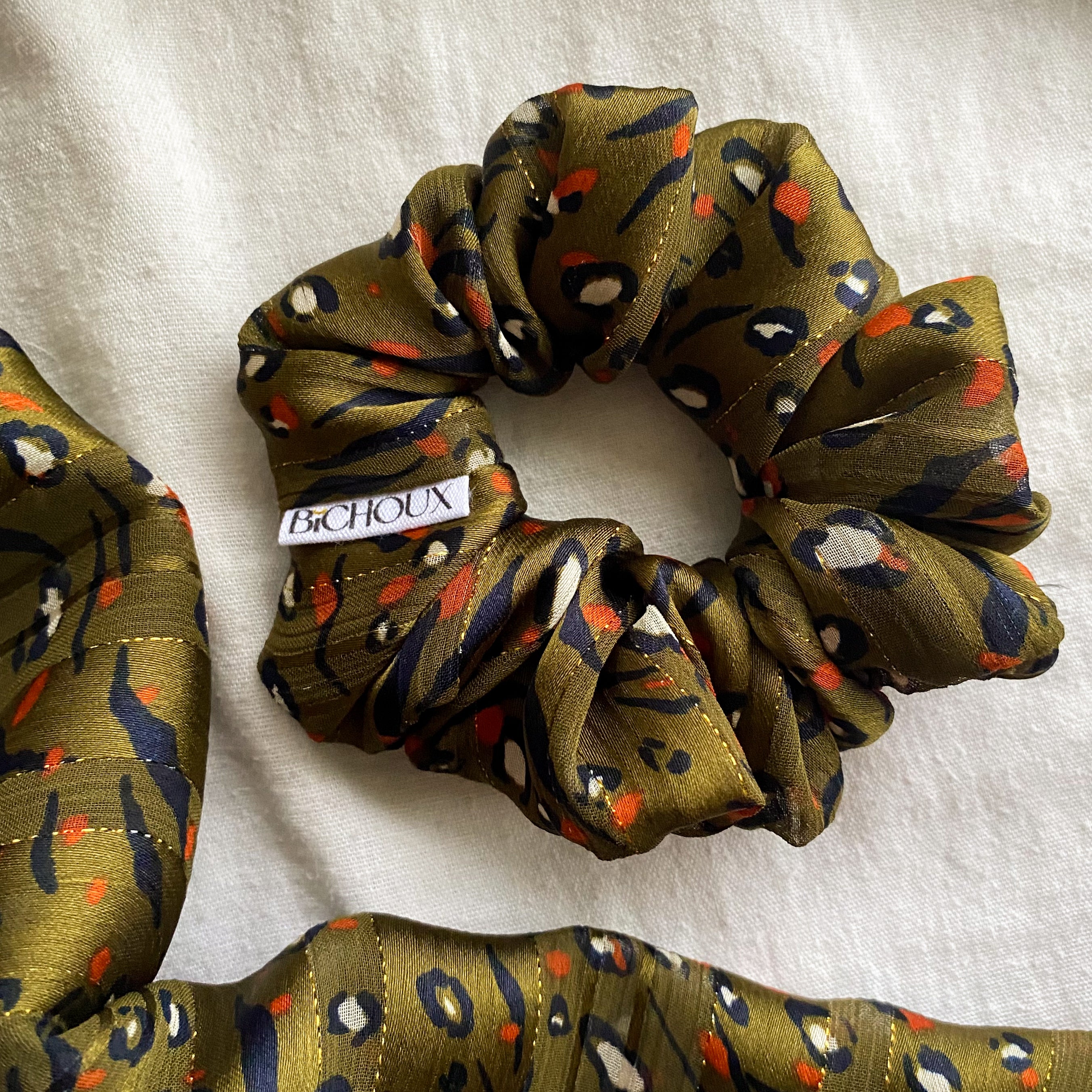 Chouchou en soie - Romy Kaki