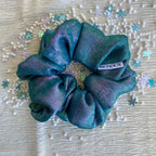 Chouchou en satin bleu holographique - Yasmine