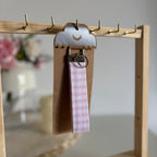 Porte Clé Élise - Motif Vichy Rose avec finitions argentées