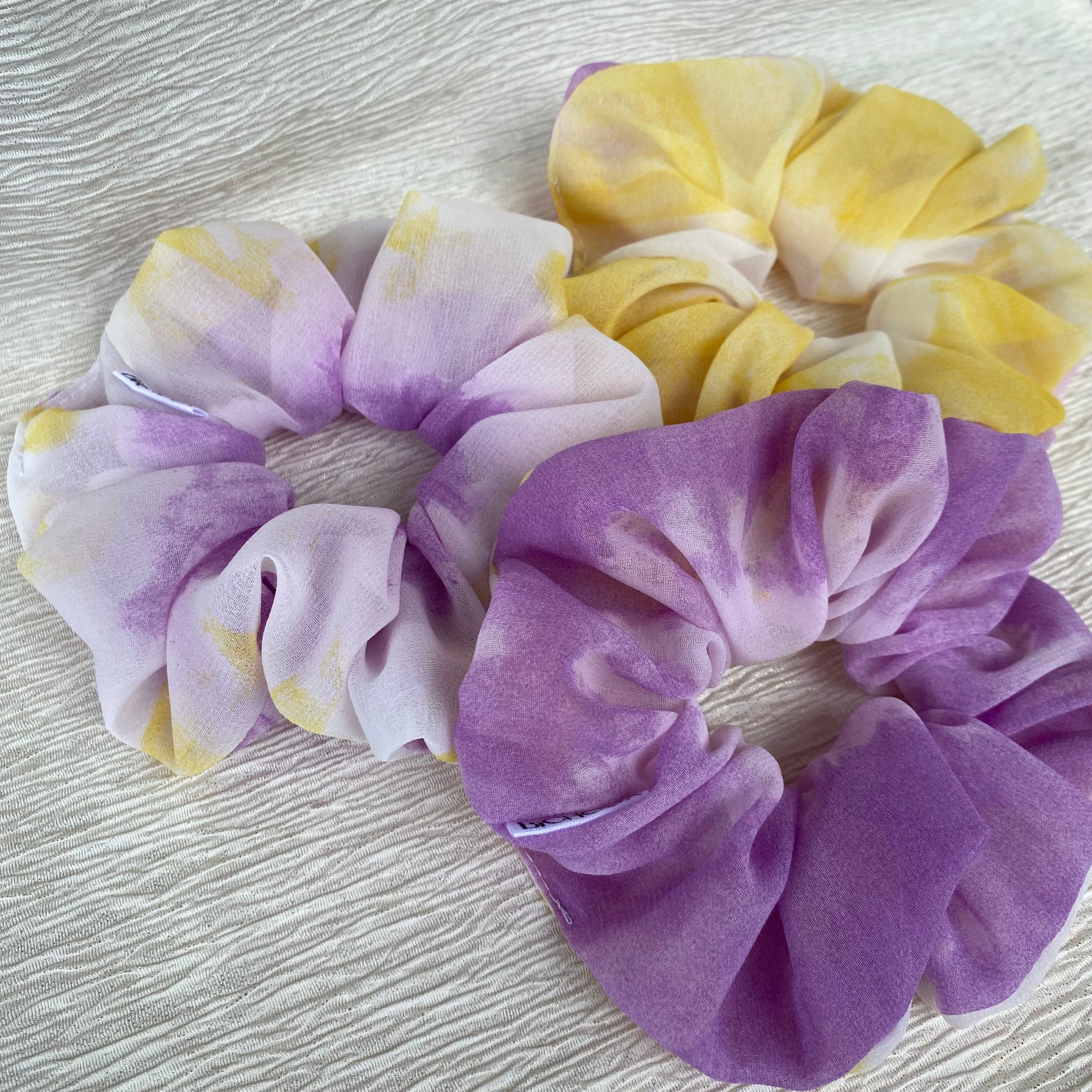 Chouchou en mousseline violet et jaune - Gaïa