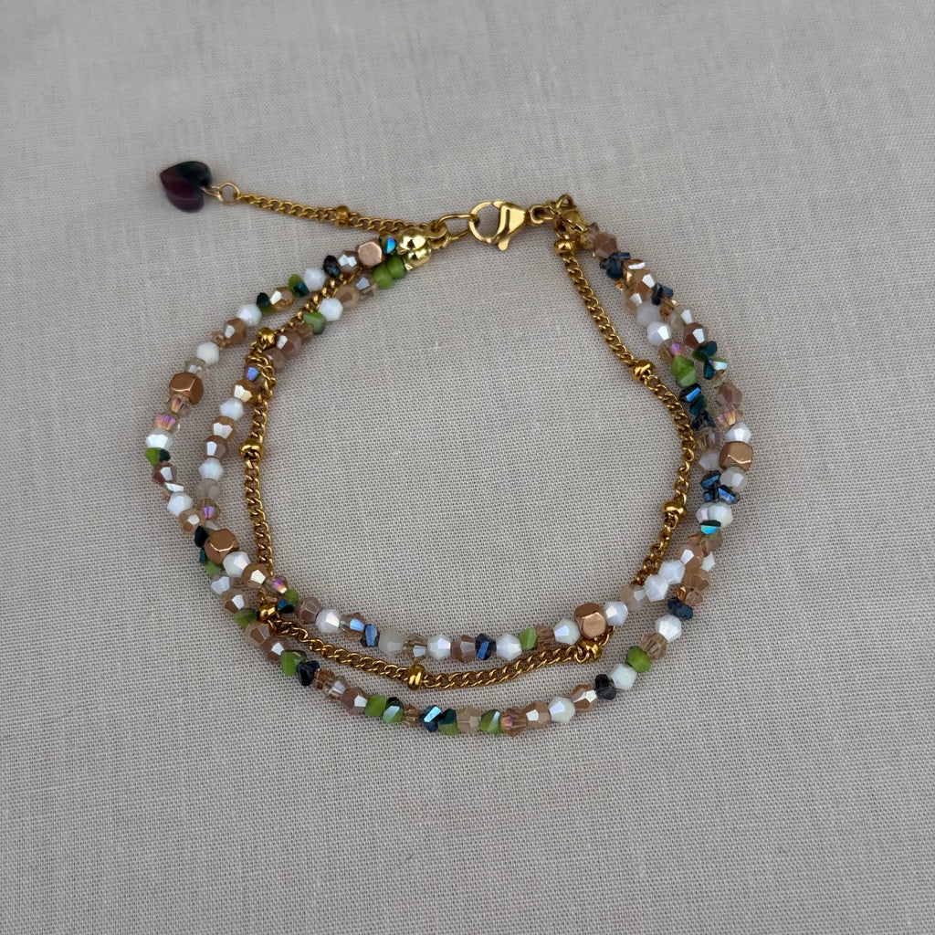 Bracelet Marévia – Triple rang doré & perles multicolores
