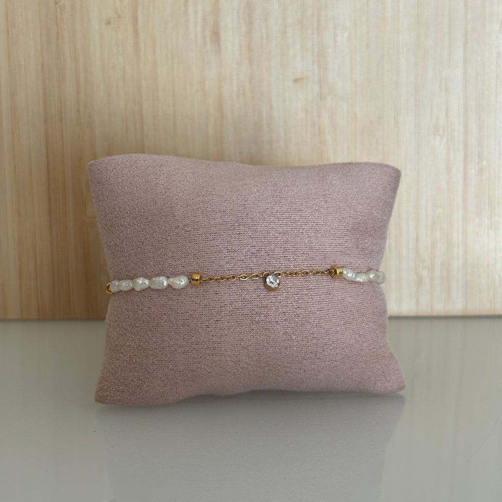 Bracelet Tripoli – Perles, chaîne acier inoxydable & pampille zircon