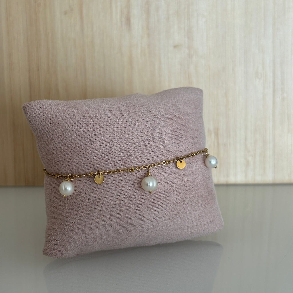 Bracelet Myra - Chaîne dorée & perles boules avec pampilles