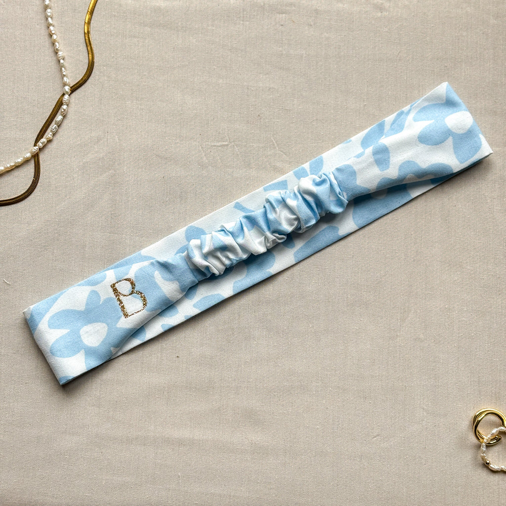 Bandeau Léna - Coton blanc à fleurs bleu ciel cousu main
