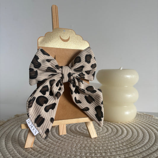 Barrette Noé en velours côtelé léopard