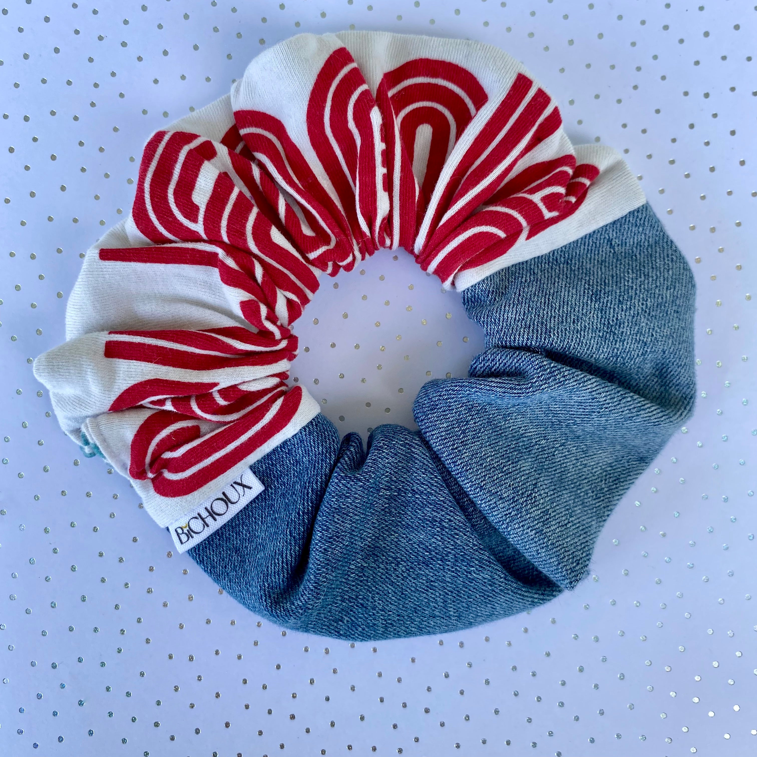 Chouchou upcyclé - Tommy Jean