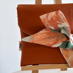 Pochette Nœud Simili Cuir & Fleurs