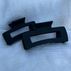 Pince carrée noire