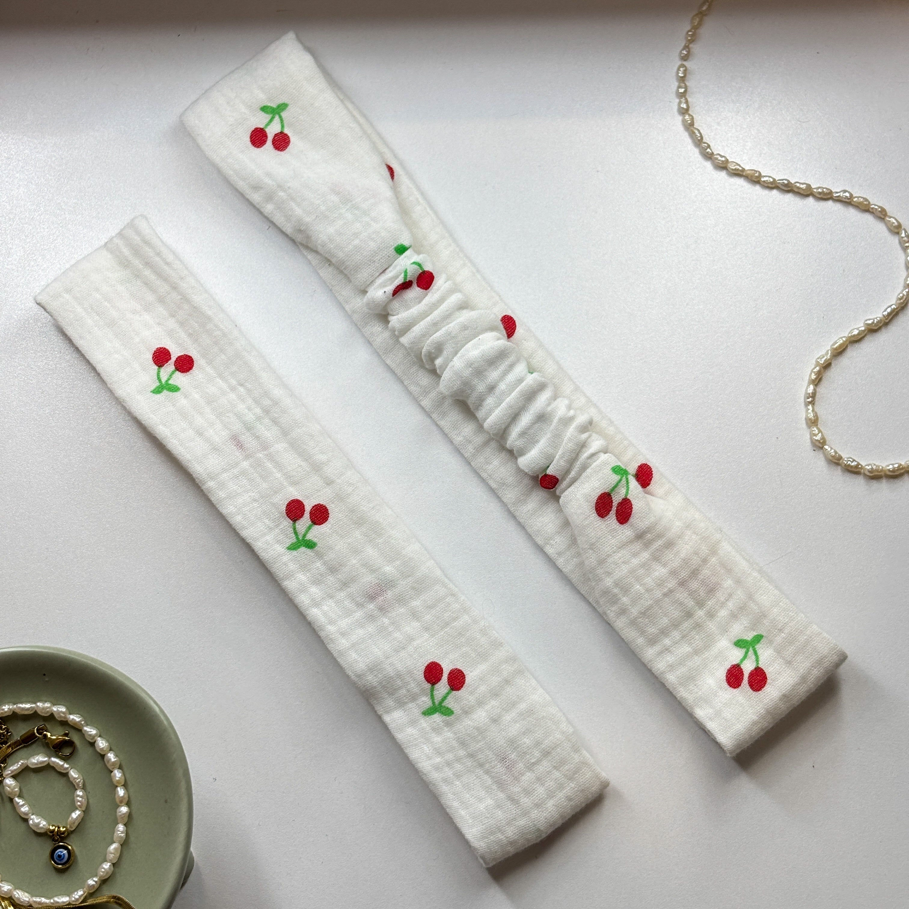 Bandeau Aurélie - Gaze blanche cerises cousu main