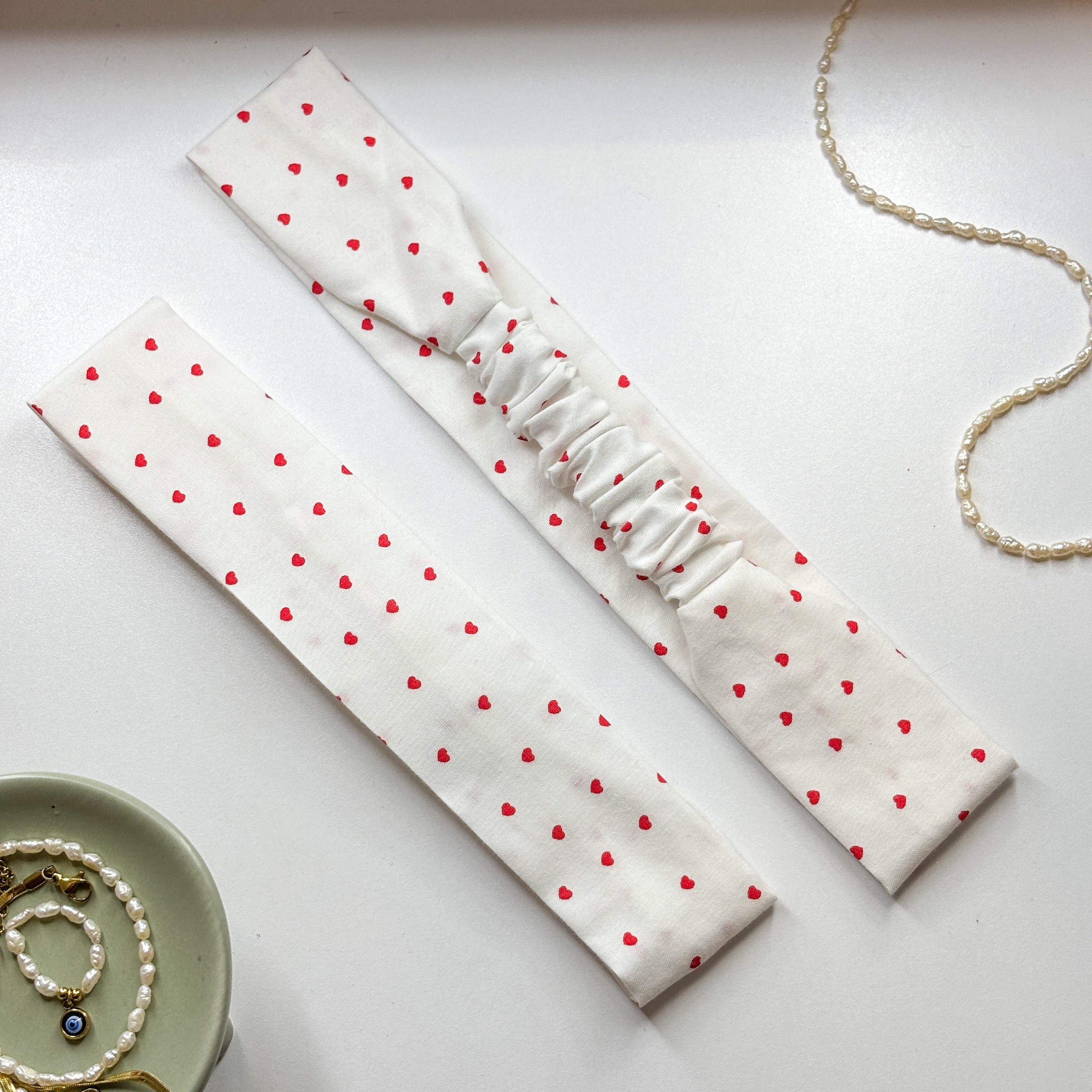 Bandeau Romane - Jersey blanc à cœurs rouges cousu main