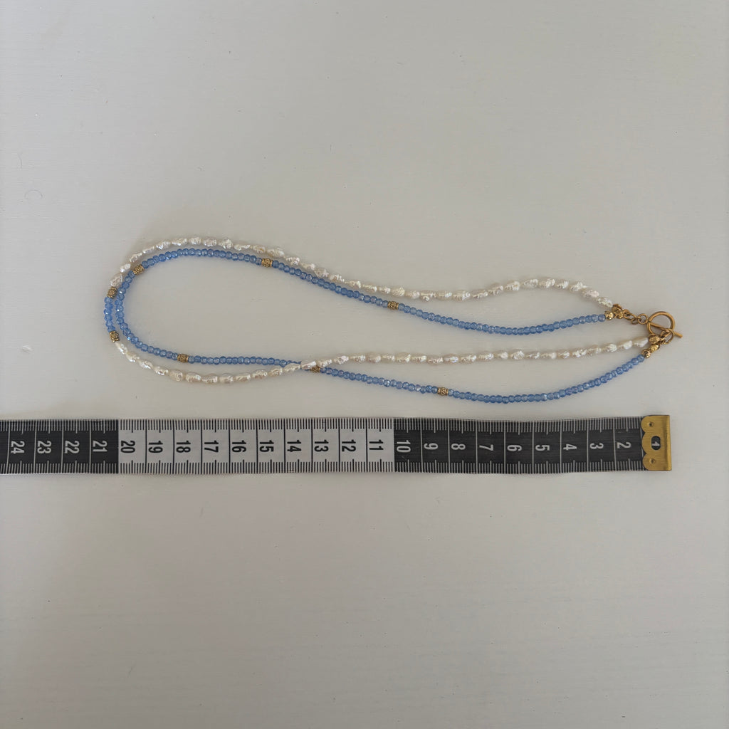 Collier Nerina – Double rang bleu et perles de culture