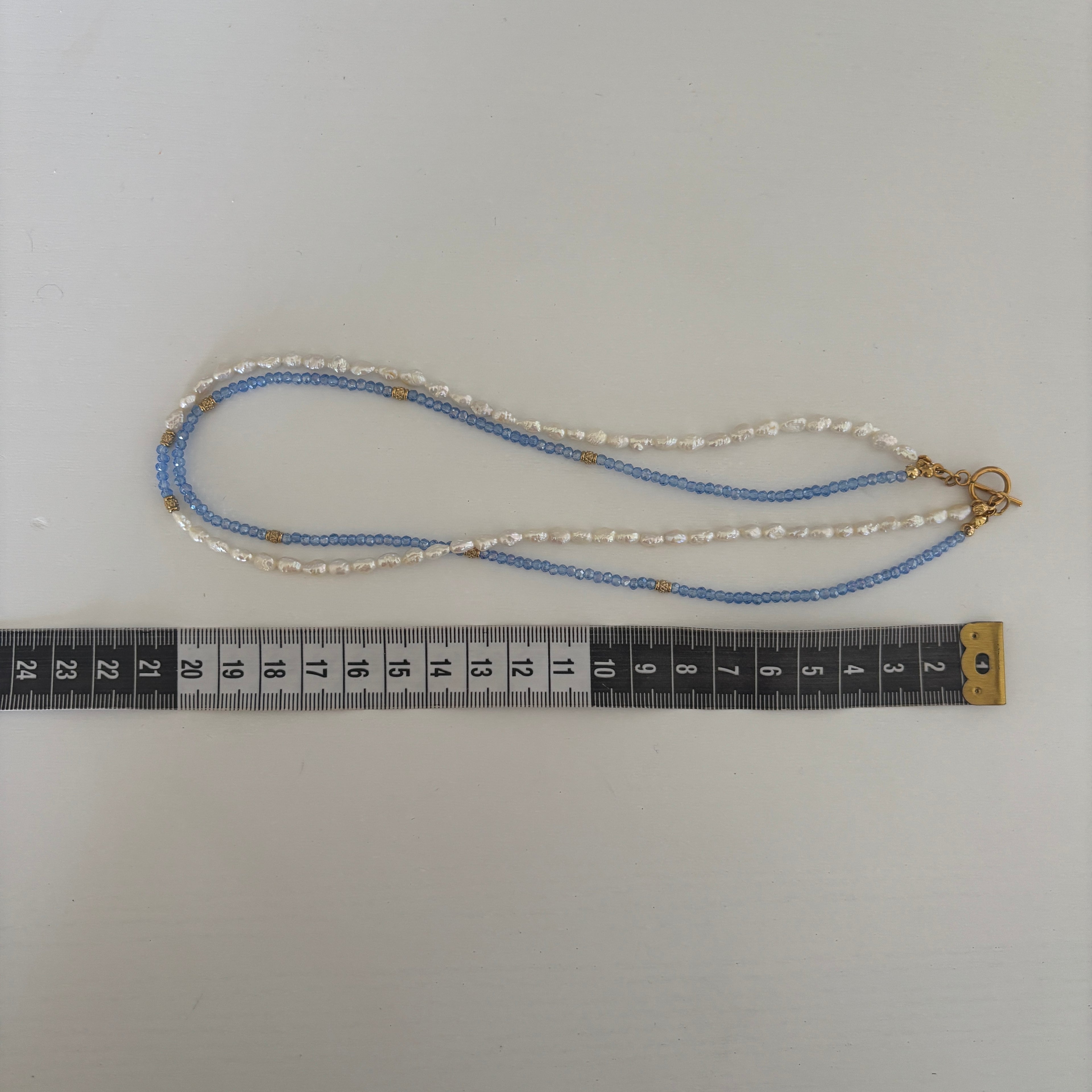 Collier Nerina – Double rang bleu et perles de culture
