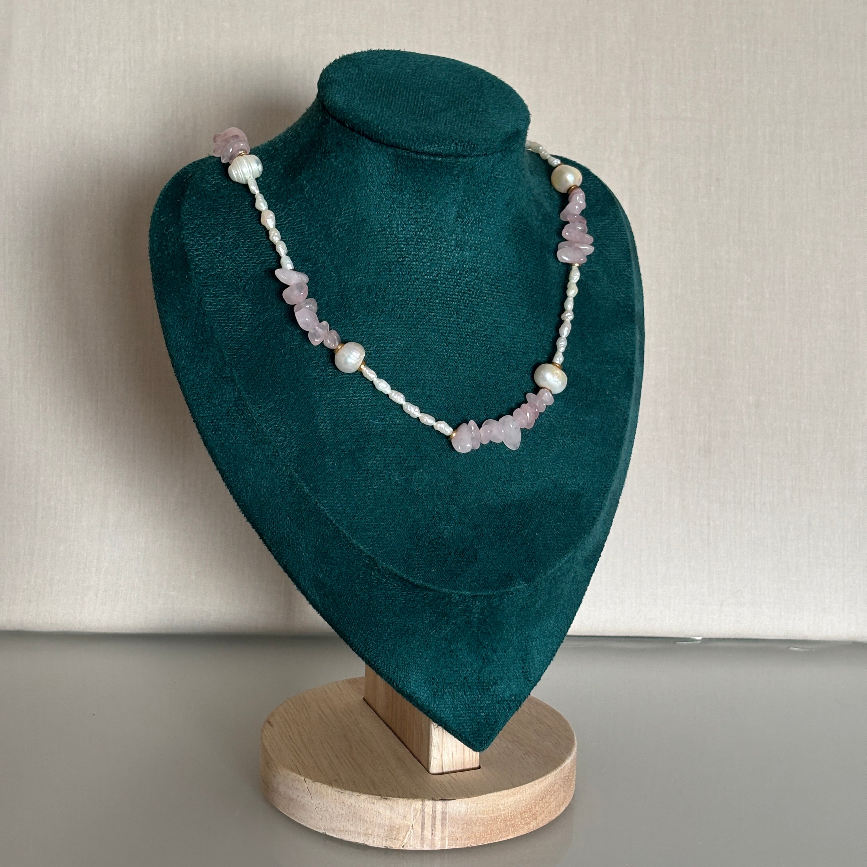 Collier Venus Bay - Perles de culture & quartz rose
