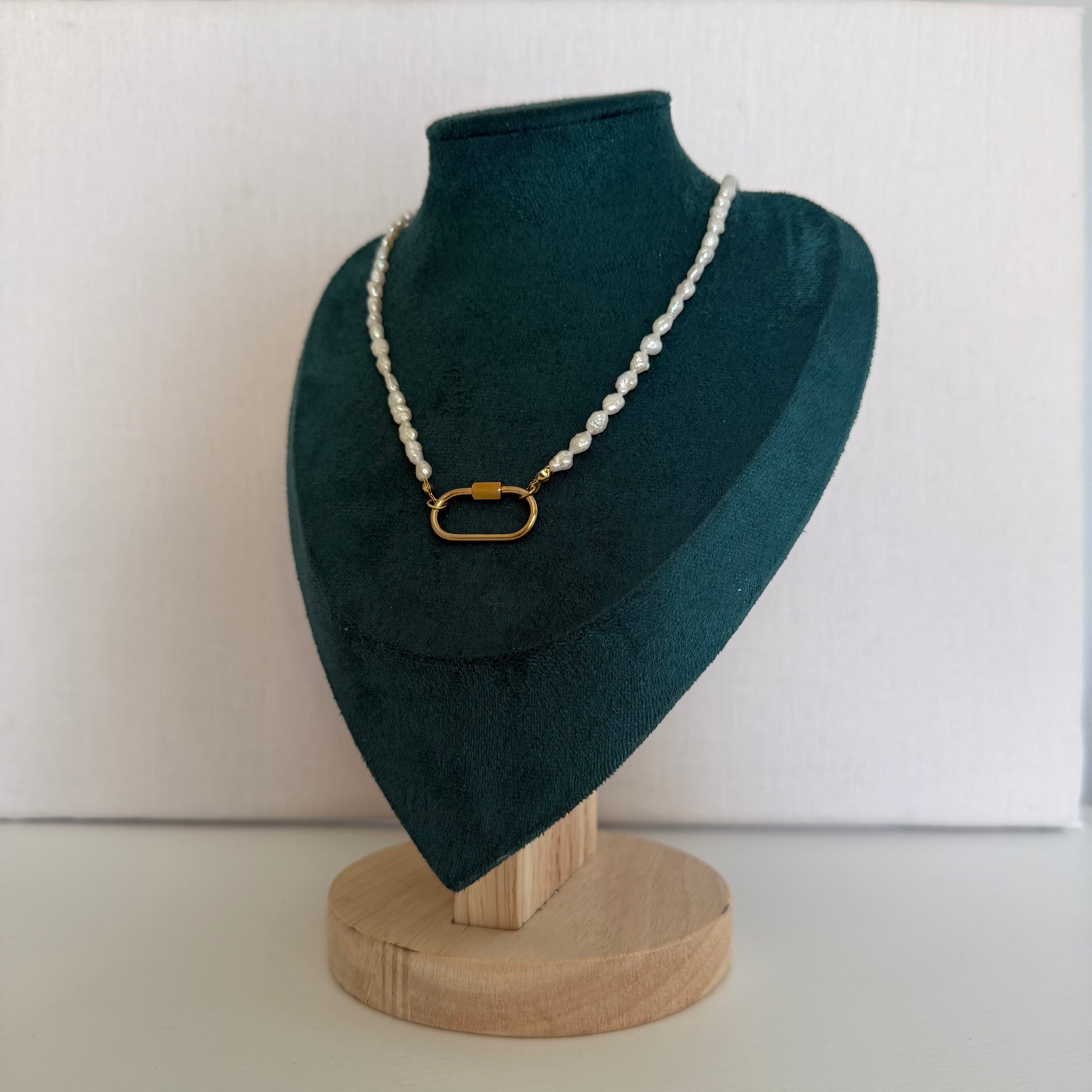 Collier Formentera – Perles de culture et fermoir original