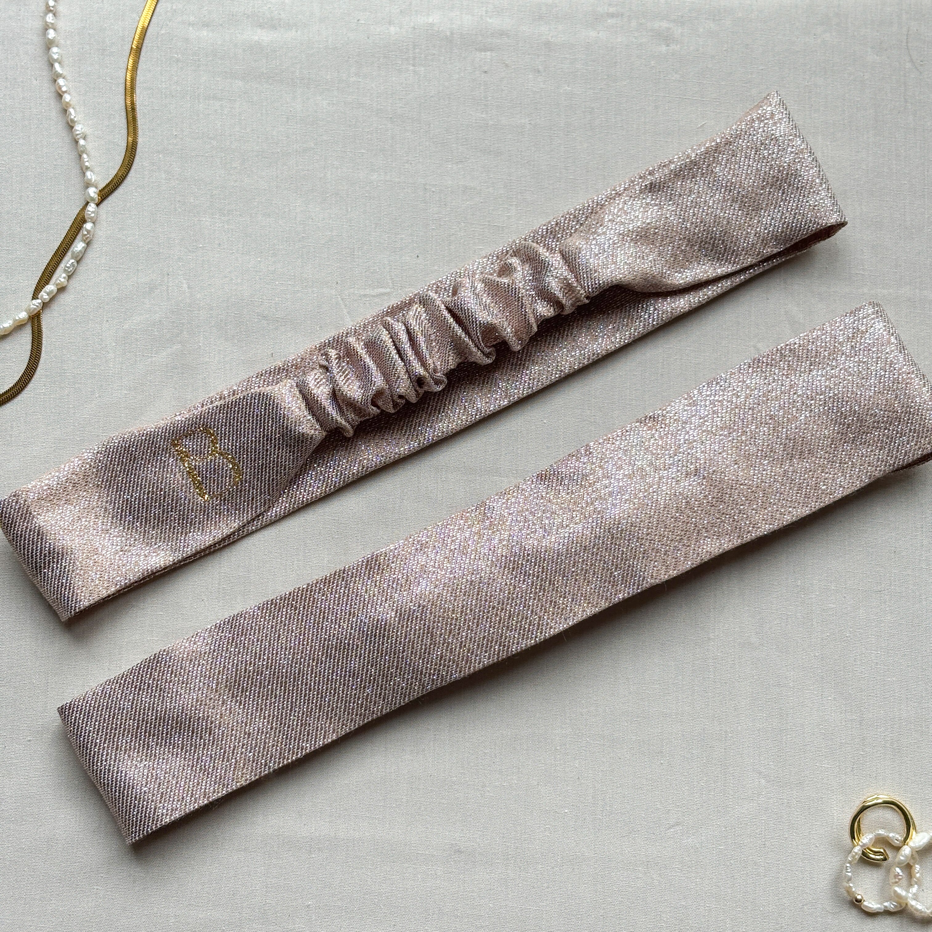 Bandeau Iséa doré à paillettes