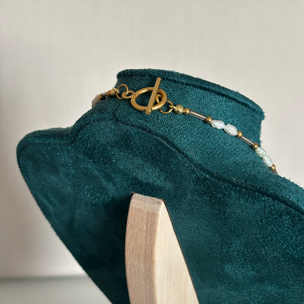 fermoir bijou artisanal bichoux shop collier milos sobre et elegant