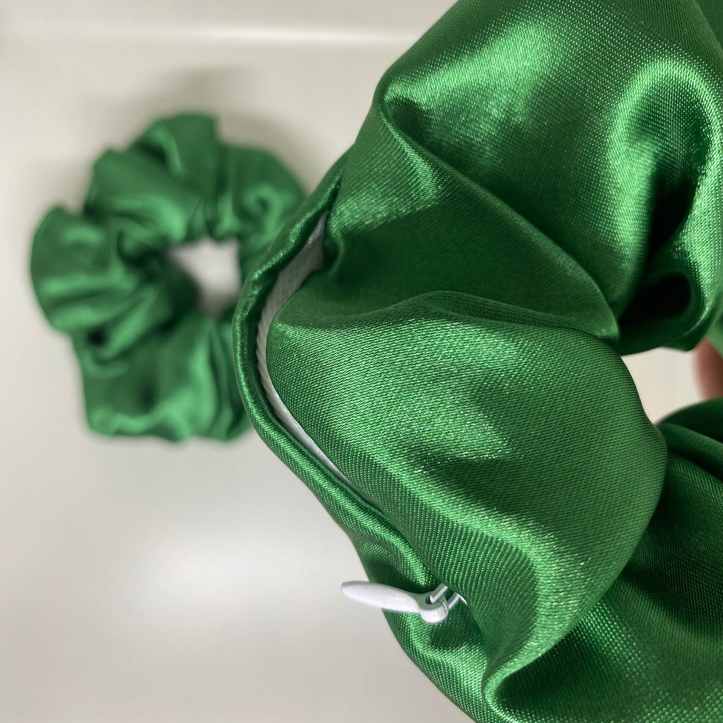 Chouchou en satin vert - Emma