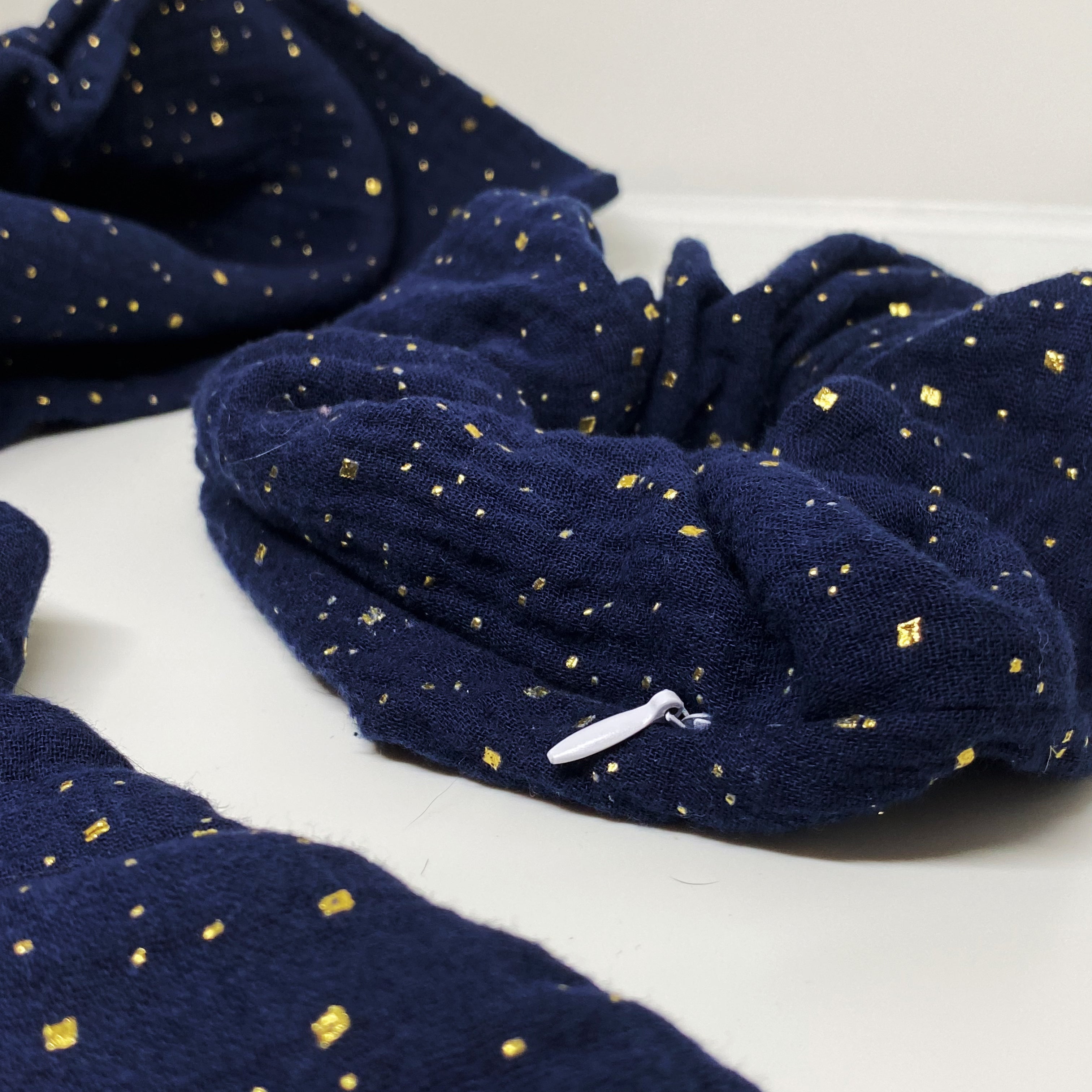 Chouchou en gaze bleu & doré - Lily